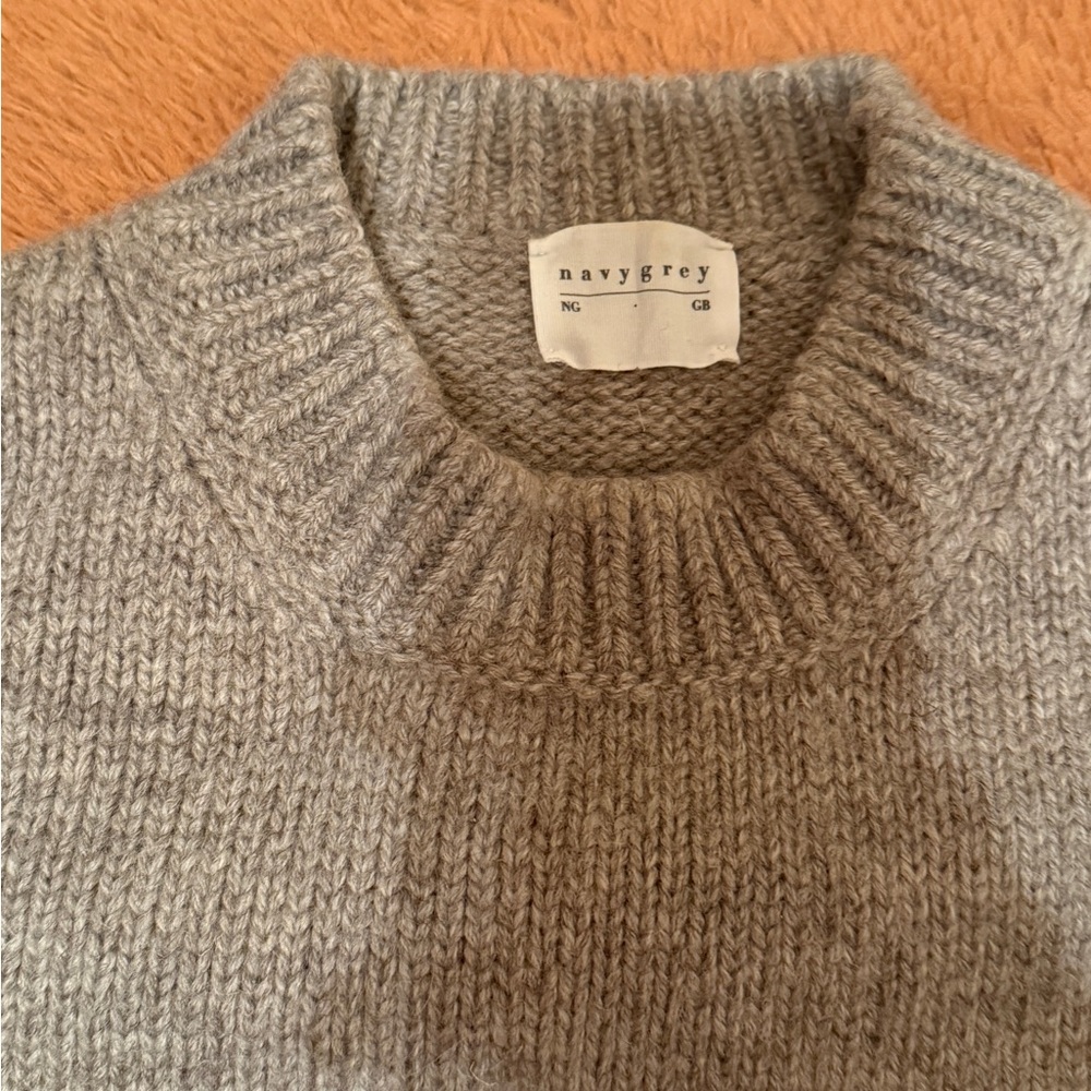 Navygrey sweater masham 03.